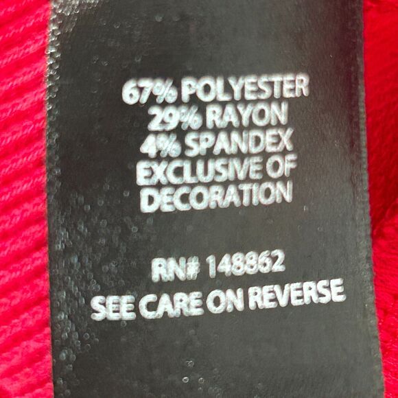 Torrid Off Shoulder Lightweight Embroidered Lace Top Red Women's Plus Size 3X - Picture 8 of 9